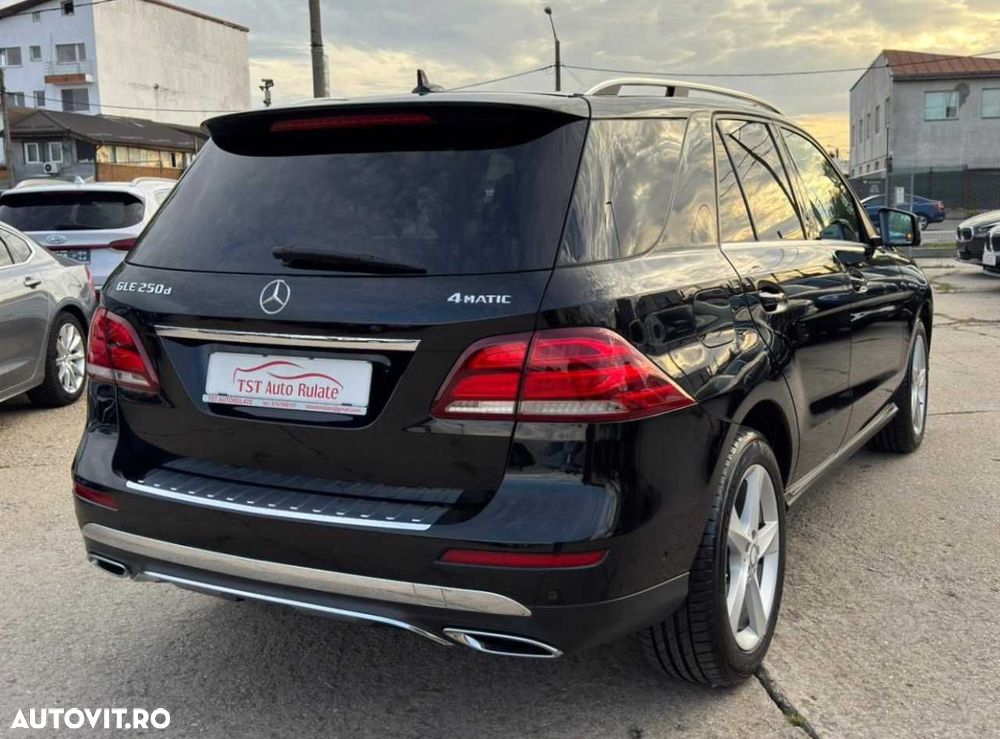 Mercedes-Benz GLE 250 d 4MATIC - 8