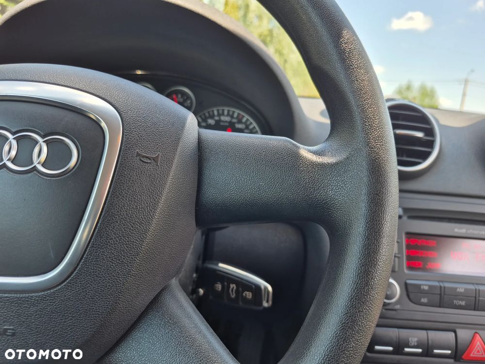 Audi A3 3-drzwiowe 1.6 S Line Sportpaket plus - 19
