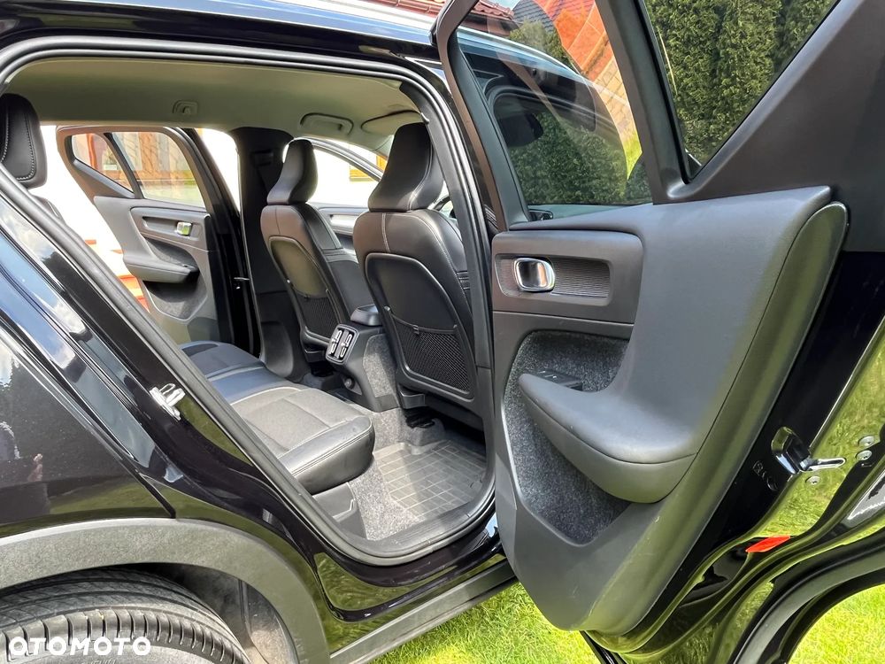 Volvo XC 40 D3 Momentum Pro - 8