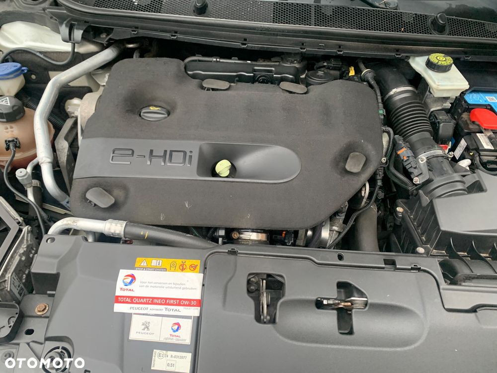 Peugeot 308 BlueHDi 150 Automatik Stop & Start Allure - 16