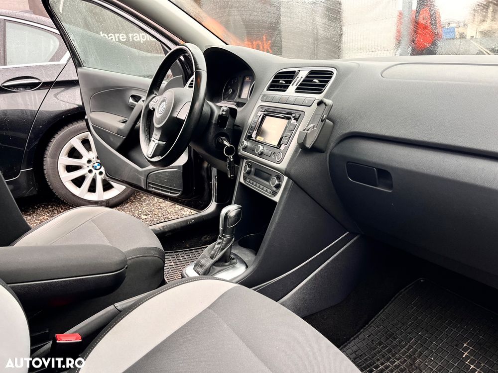 Volkswagen Polo 1.6 TDI DSG Life - 11