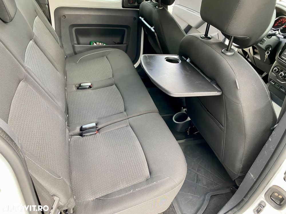Dacia Dokker 1.5 Blue dCi Laureate - 9
