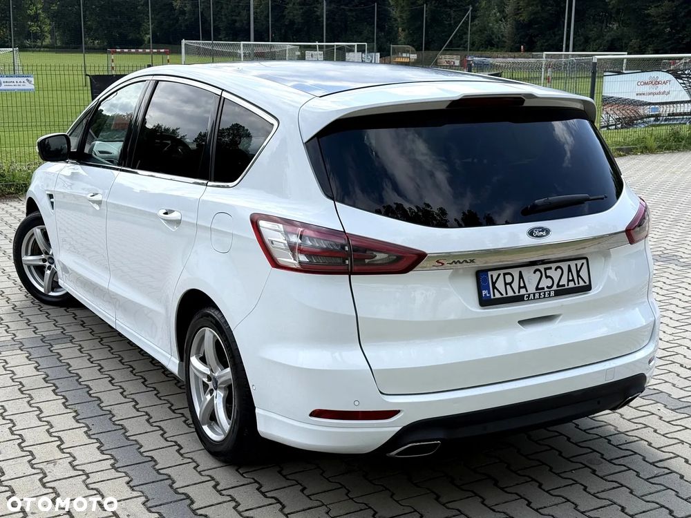 Ford S-Max 2.0 TDCi Titanium PowerShift - 12