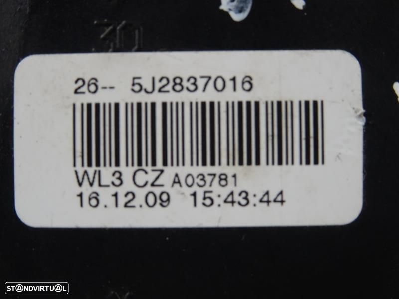 Fecho Da Porta Frente Direita Skoda Fabia Ii (542)  5J2837016 / 5J2 83 - 7