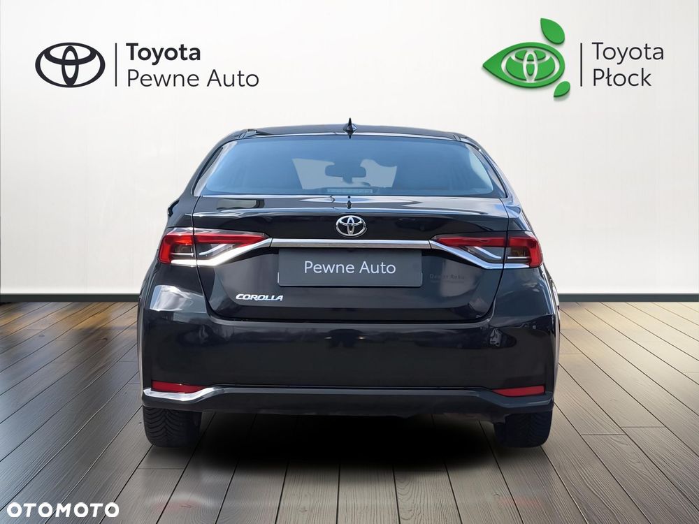 Toyota Corolla - 4