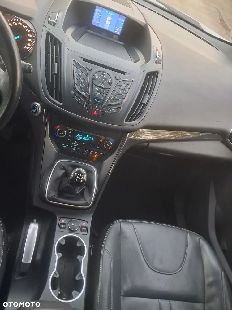 Ford Kuga 2.0 TDCi 2x4 Individual - 11