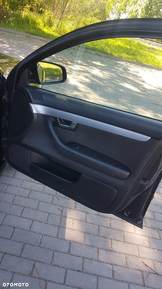 Audi A4 Avant 2.0 TDI DPF multitronic - 11