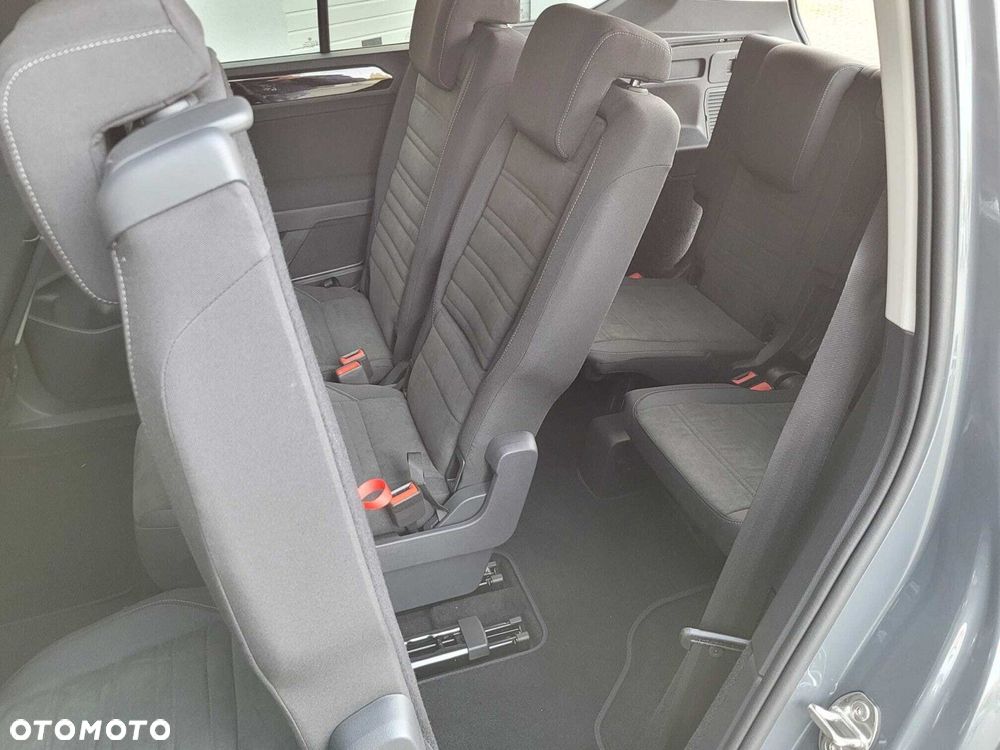 Volkswagen Touran 1.5 TSI EVO Highline DSG - 12