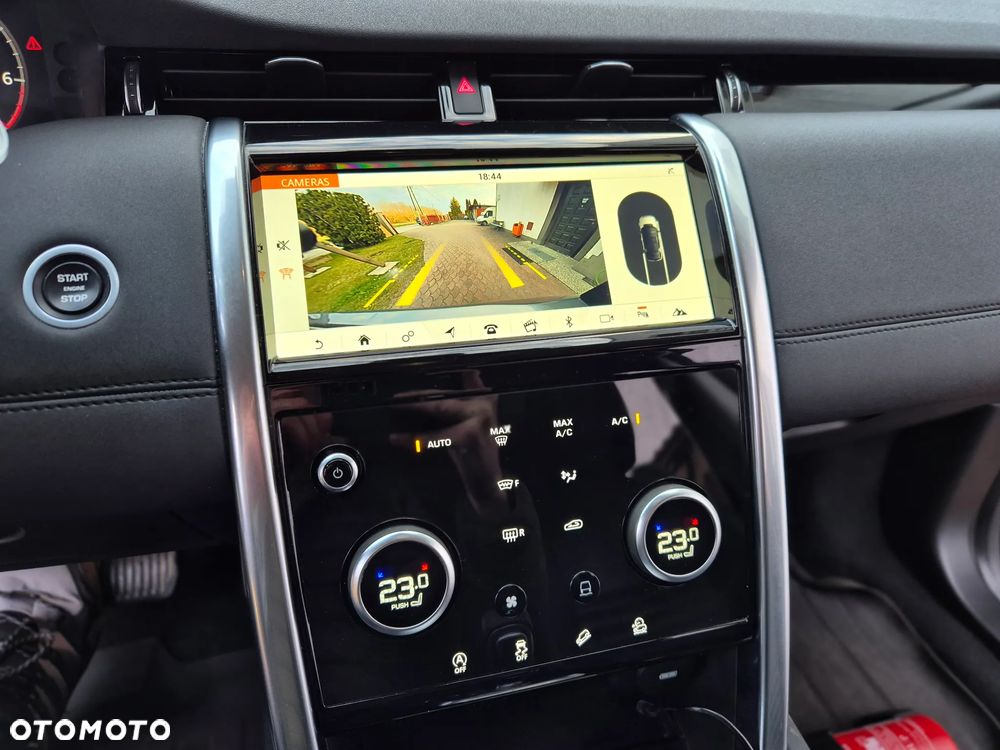 Land Rover Discovery Sport 2.0 P200 mHEV S - 31