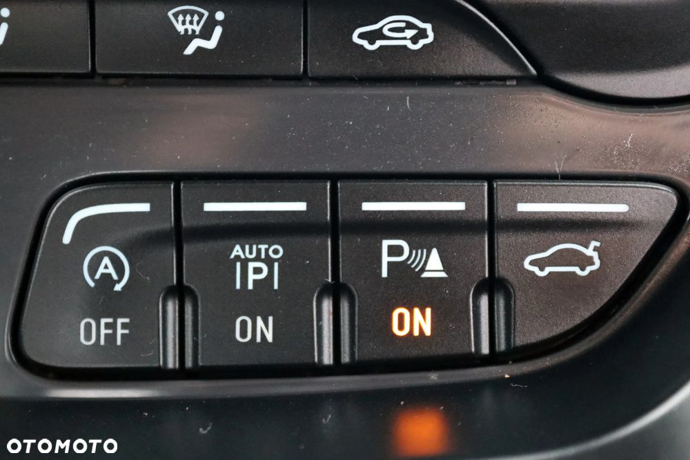 Ford Kuga 2.0 TDCi 2x4 Individual - 32