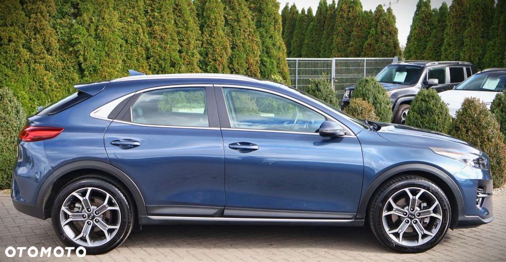 Kia XCeed - 9