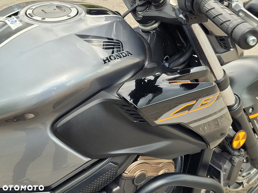 Honda CB - 6