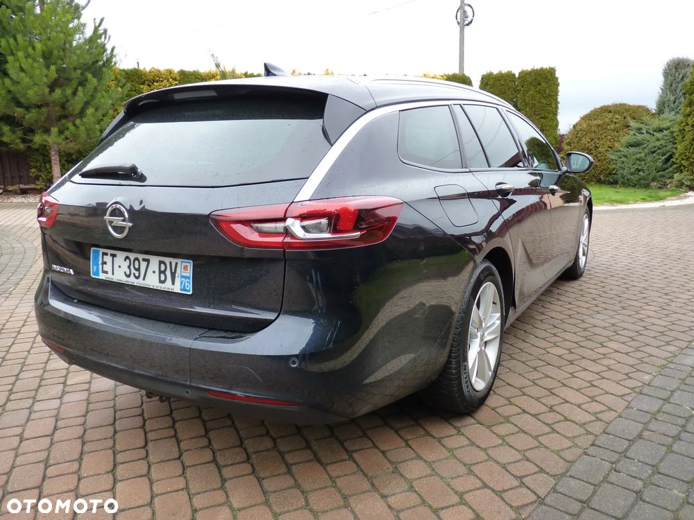 Opel Insignia - 11