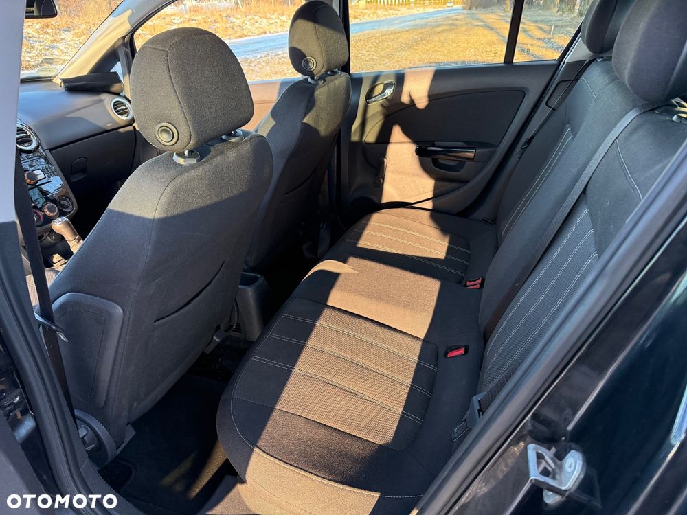 Opel Corsa 1.4 16V Color Edition - 10