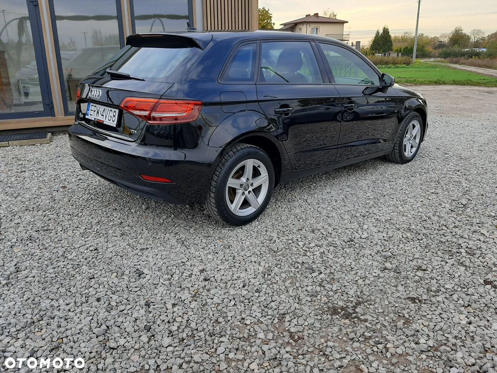 Audi A3 Sportback 1.6 TDI sport - 9
