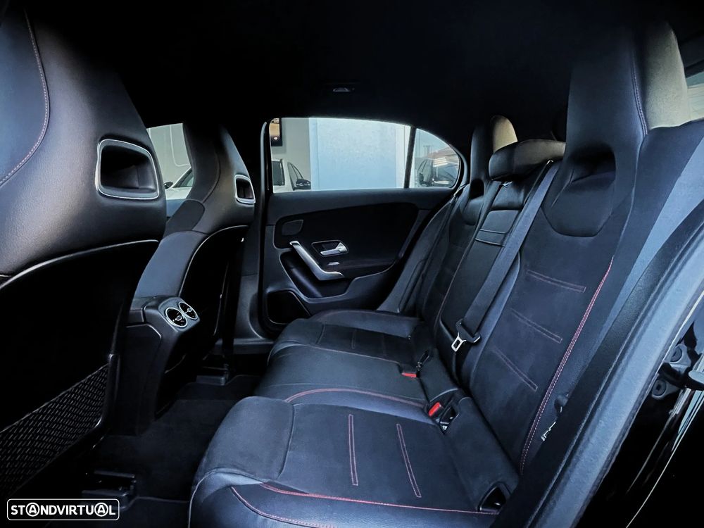 Mercedes-Benz A 200 AMG Line - 17