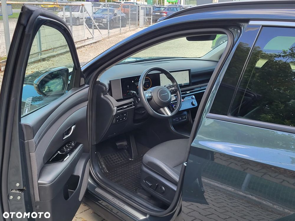 Hyundai Tucson 1.6 T-GDi HEV Executive 4WD - 7