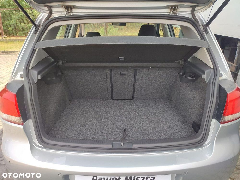 Volkswagen Golf - 19