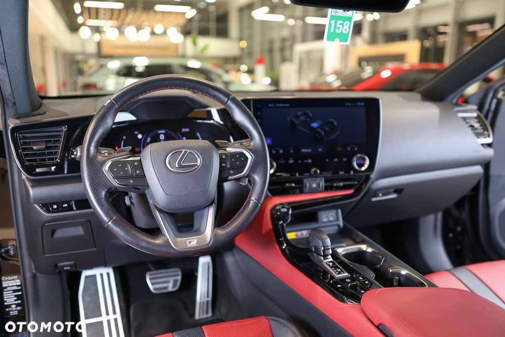 Lexus NX 350h F Sport AWD - 26