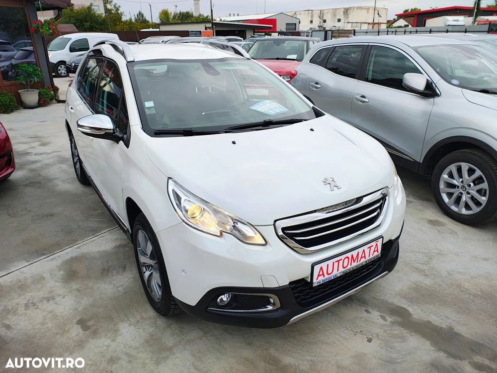 Peugeot 2008 PureTech 110 GPF Stop&Start EAT6 Allure - 23
