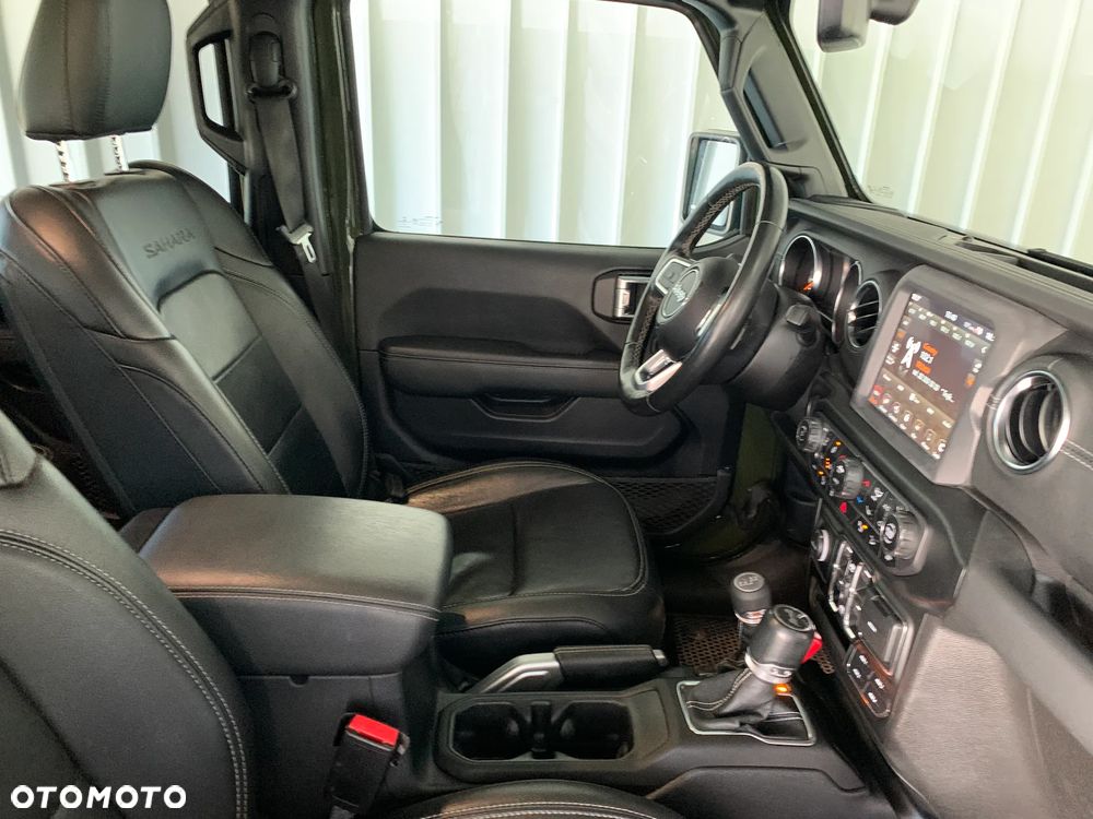 Jeep Wrangler Unlimited 3.6 Automatik Sahara - 18