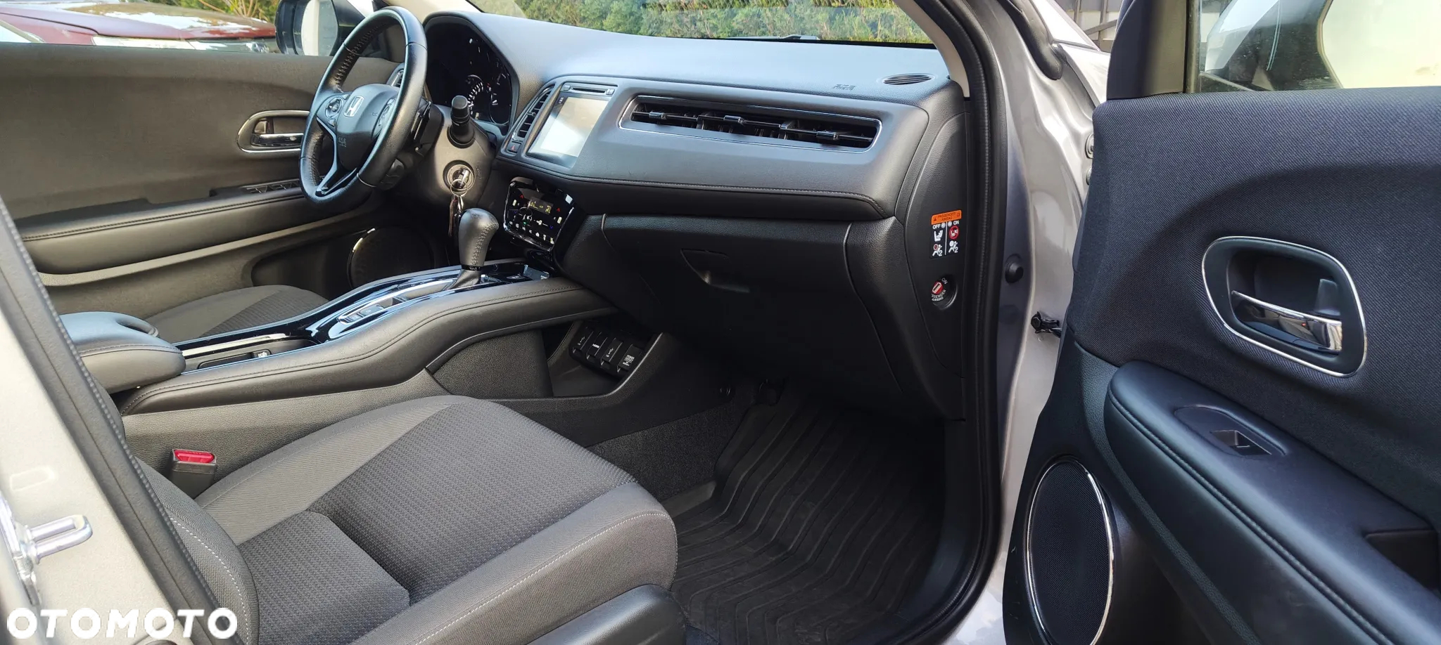 Honda HR-V 1.5 i-VTEC CVT Elegance - 17