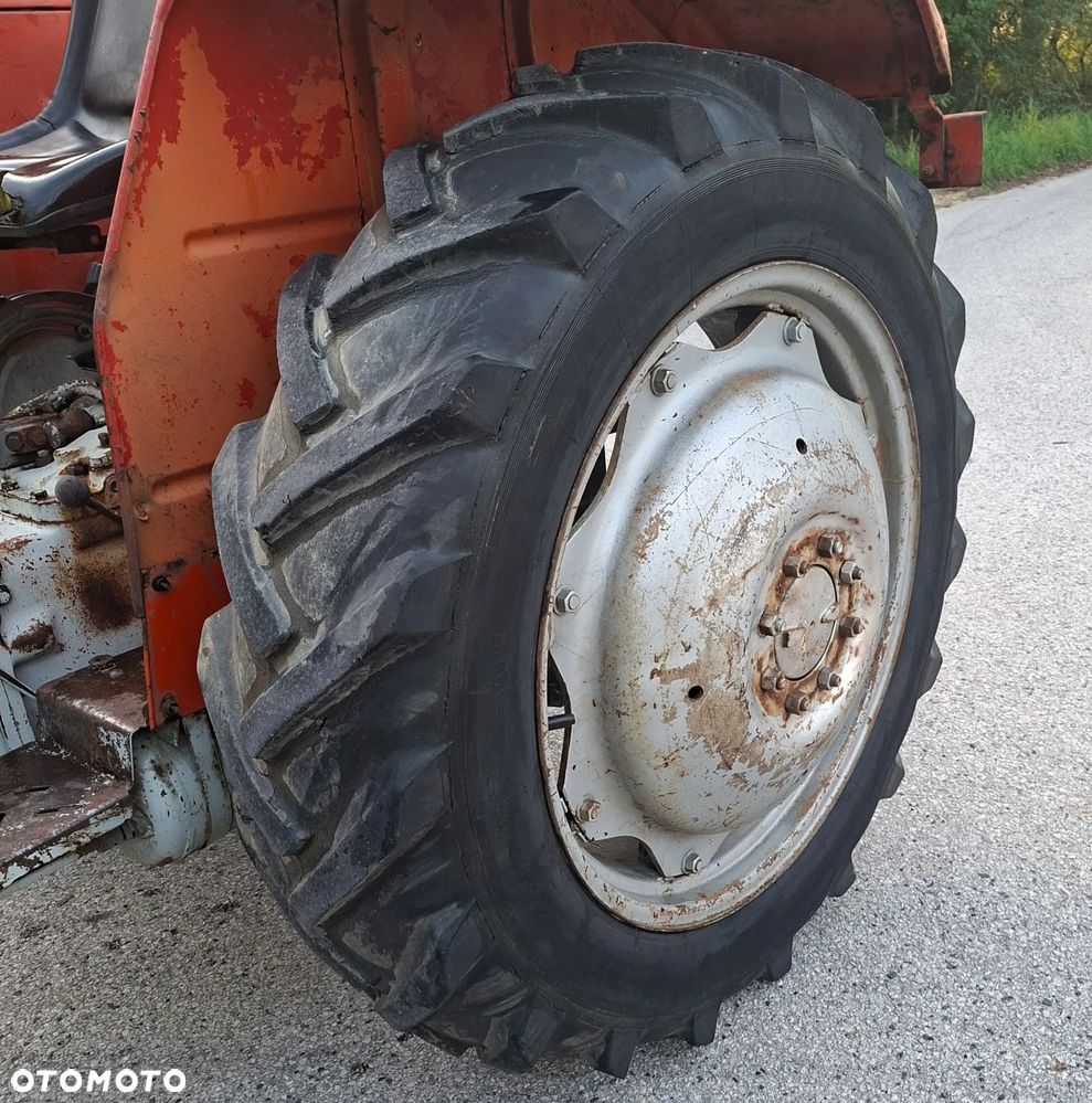 Massey Ferguson FERGUSON 255 - 12