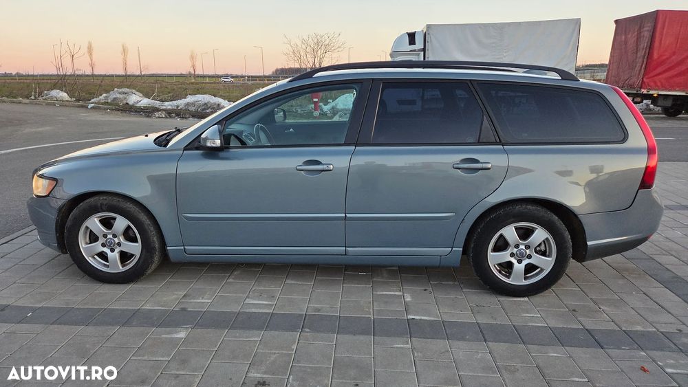 Volvo V50 1.6 D Momentum - 3