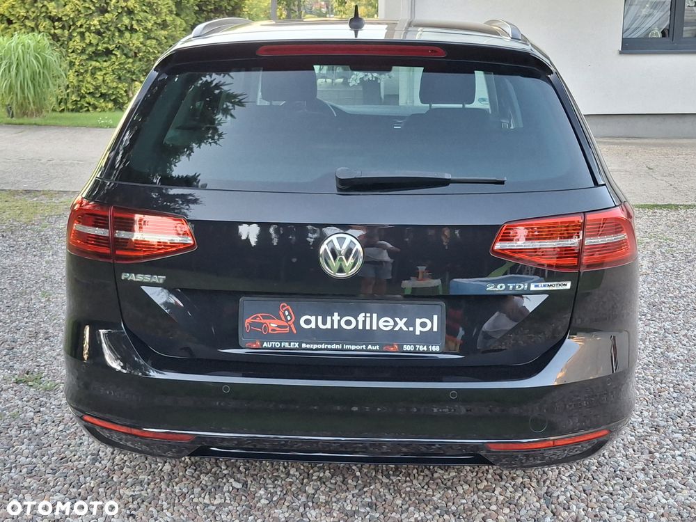 Volkswagen Passat - 28