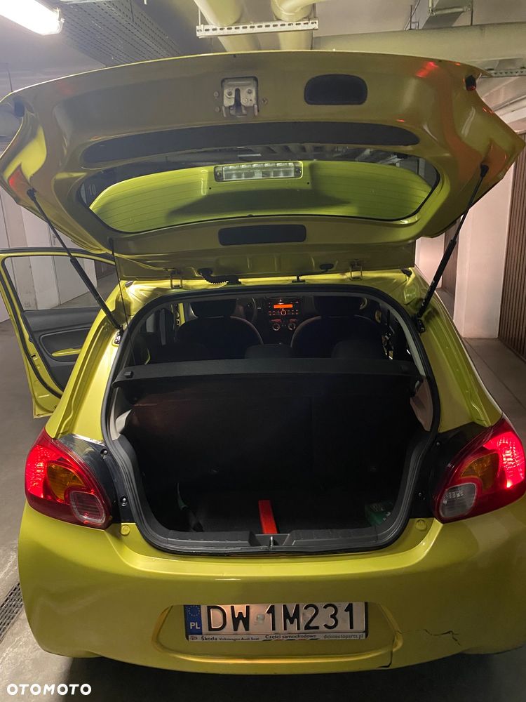 Mitsubishi Space Star - 12