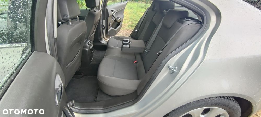 Opel Insignia 1.8 Sport - 28