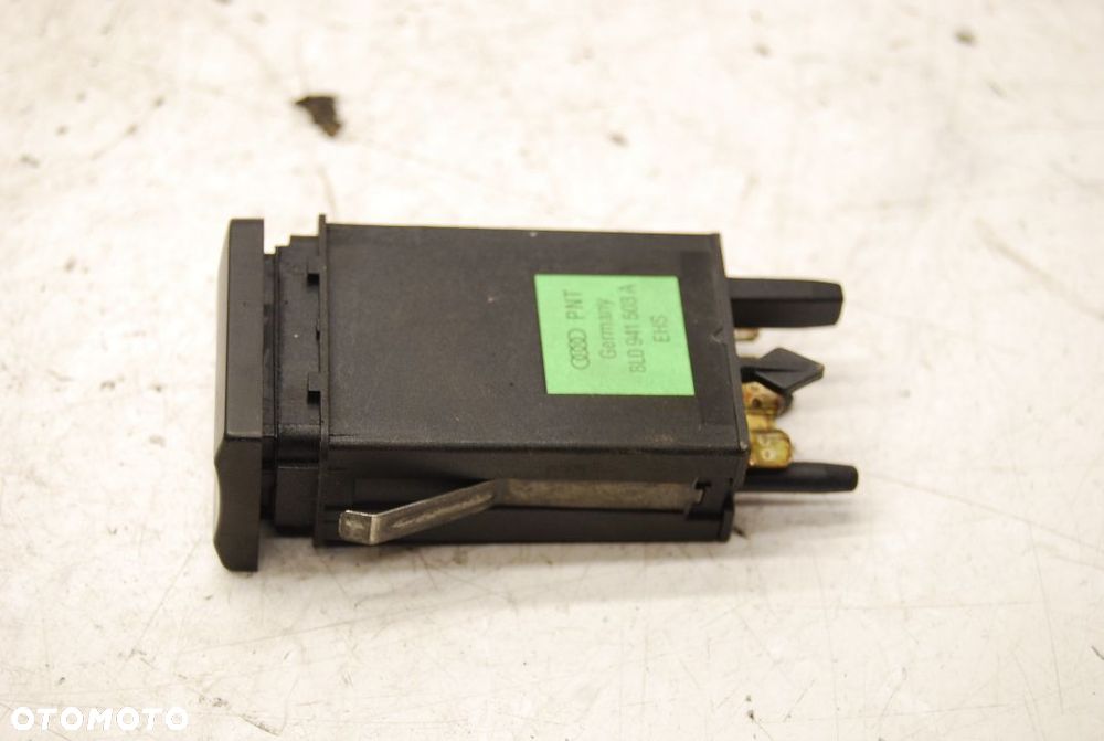 PRZEŁĄCZNIK WŁĄCZNIK PODGRZEWANIA  8L0941503A AUDI A3 8L 8L0941503B - 2