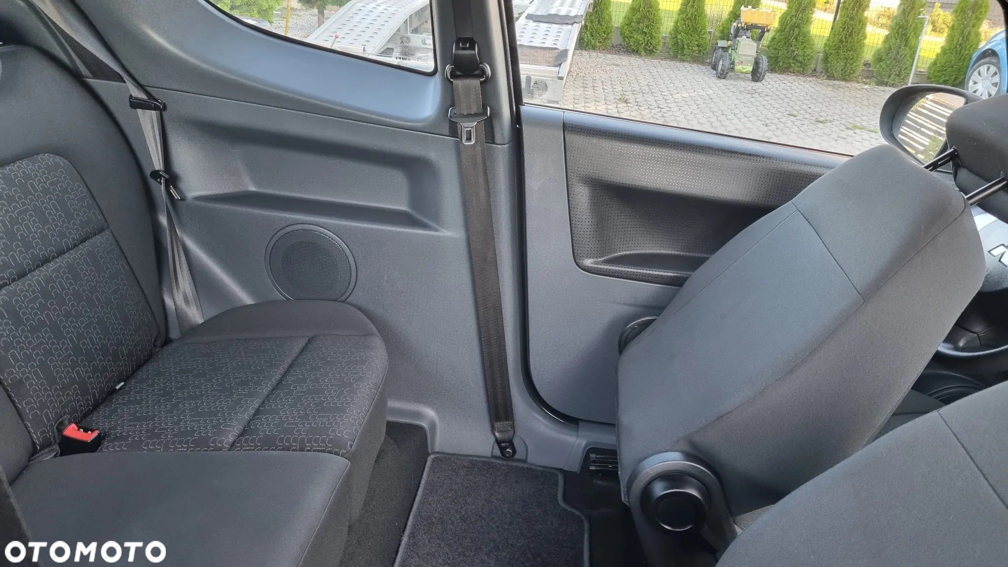 Mitsubishi Colt 1.3 Inform Cleartec - 23