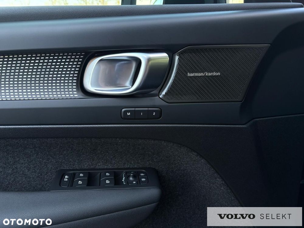 Volvo XC 40 - 15