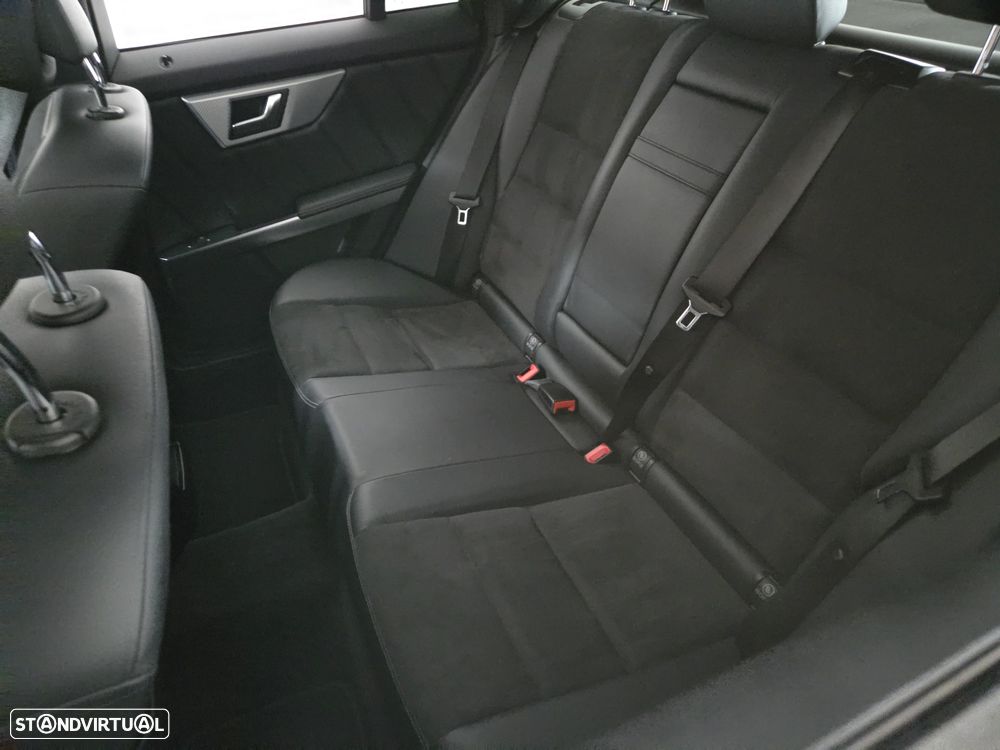 Mercedes-Benz GLK 220 CDI DPF BlueEFFICIENCY 7G-TRONIC SPORT EDITION - 6