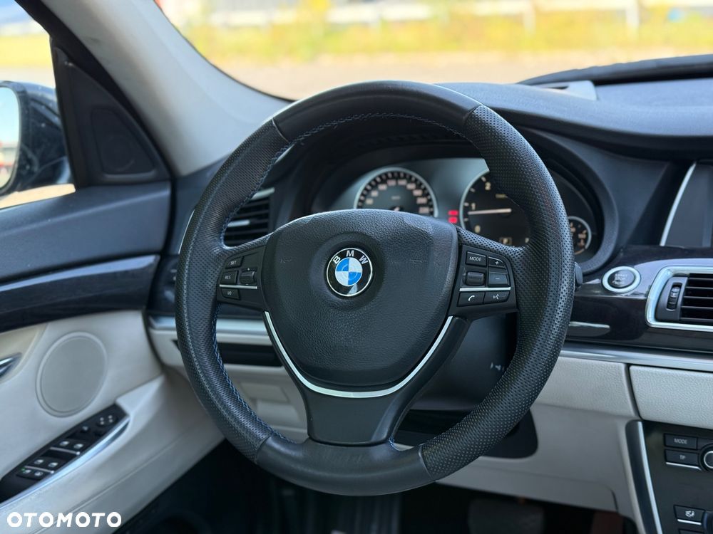 BMW 5GT 530d - 16