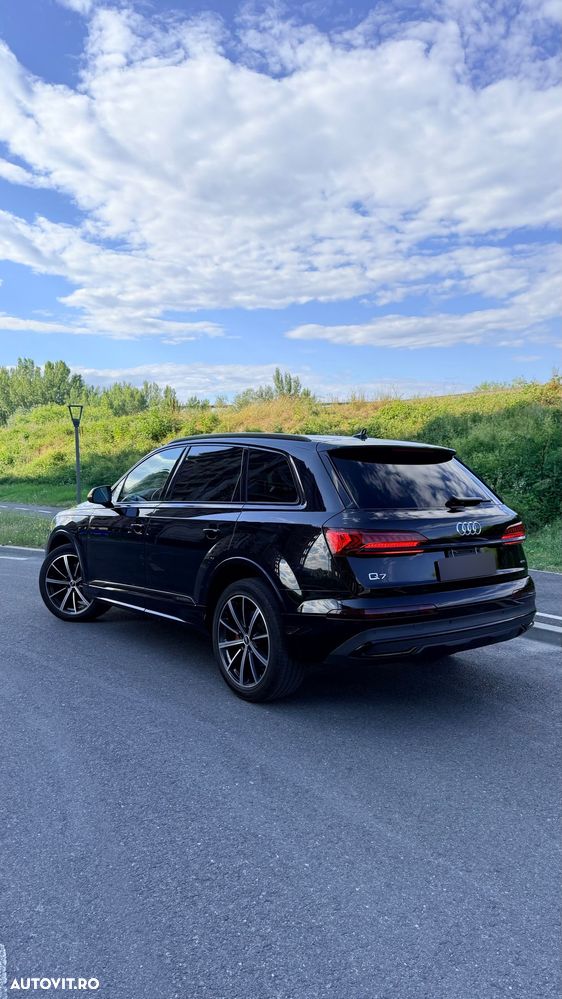 Audi Q7 - 3