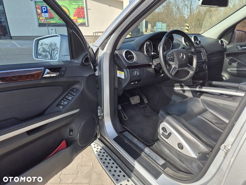 Mercedes-Benz GL 450 4Matic 7G-TRONIC Grand Edition - 5