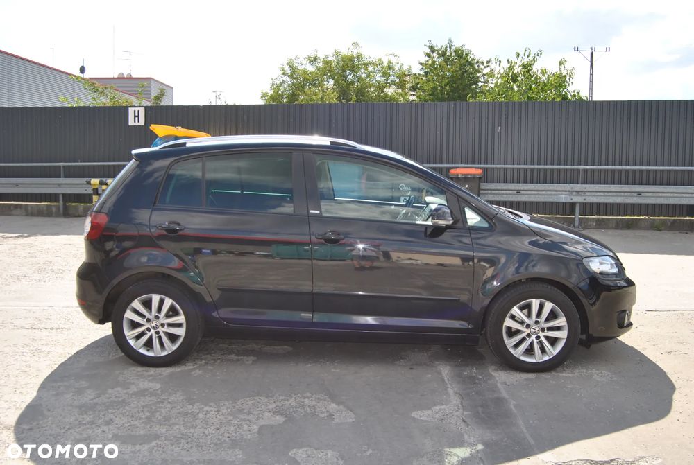 Volkswagen Golf Plus 2.0 TDI Comfortline - 3