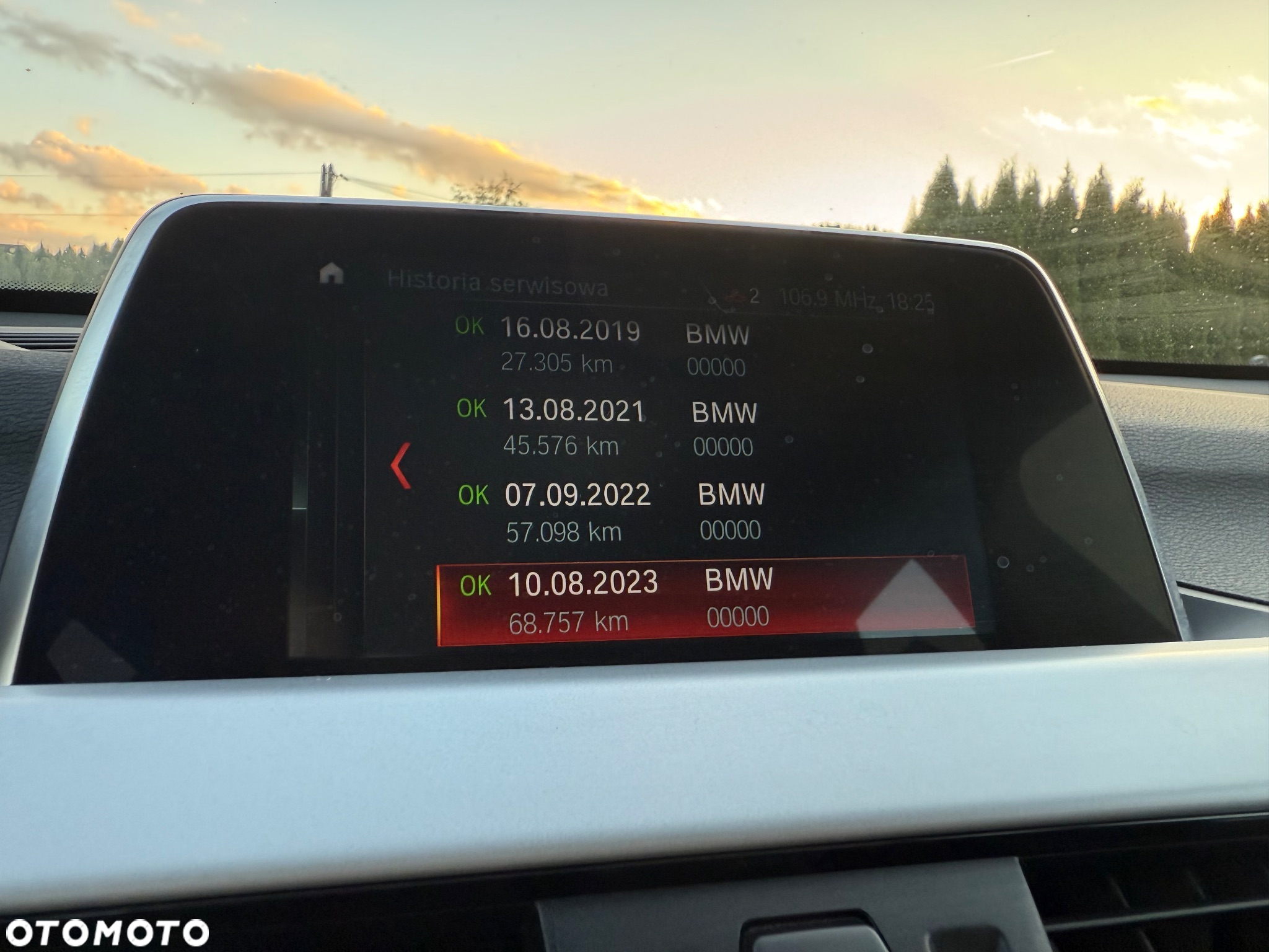 BMW X1 sDrive18d - 12