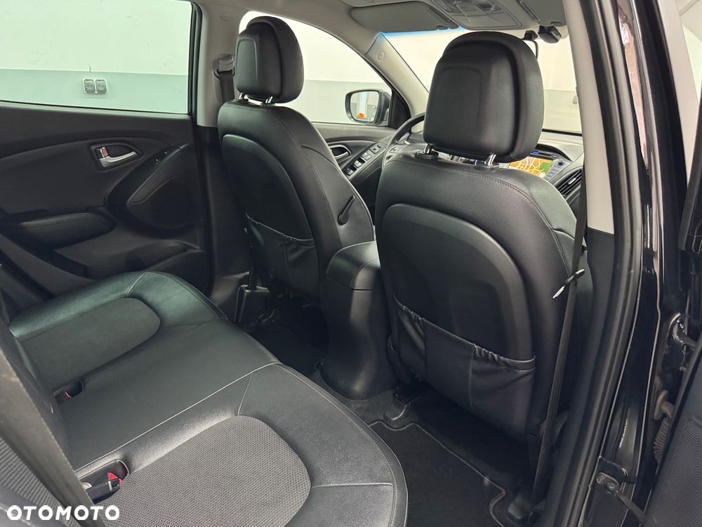Hyundai ix35 1.7 CRDi 2WD blue Style - 24