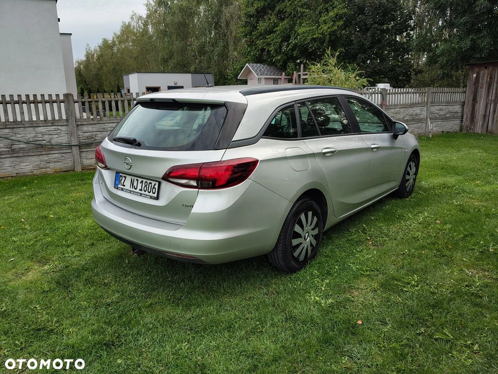 Opel Astra 2016 photo 3