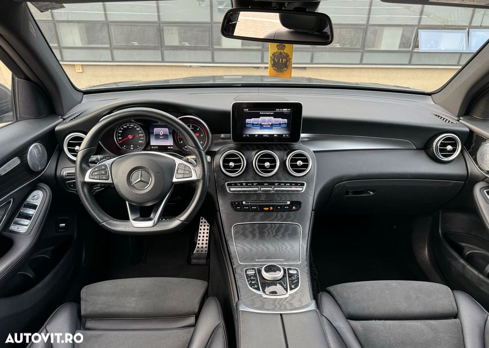 Mercedes-Benz GLC 220 d 4MATIC 9G-TRONIC AMG Line Plus - 30