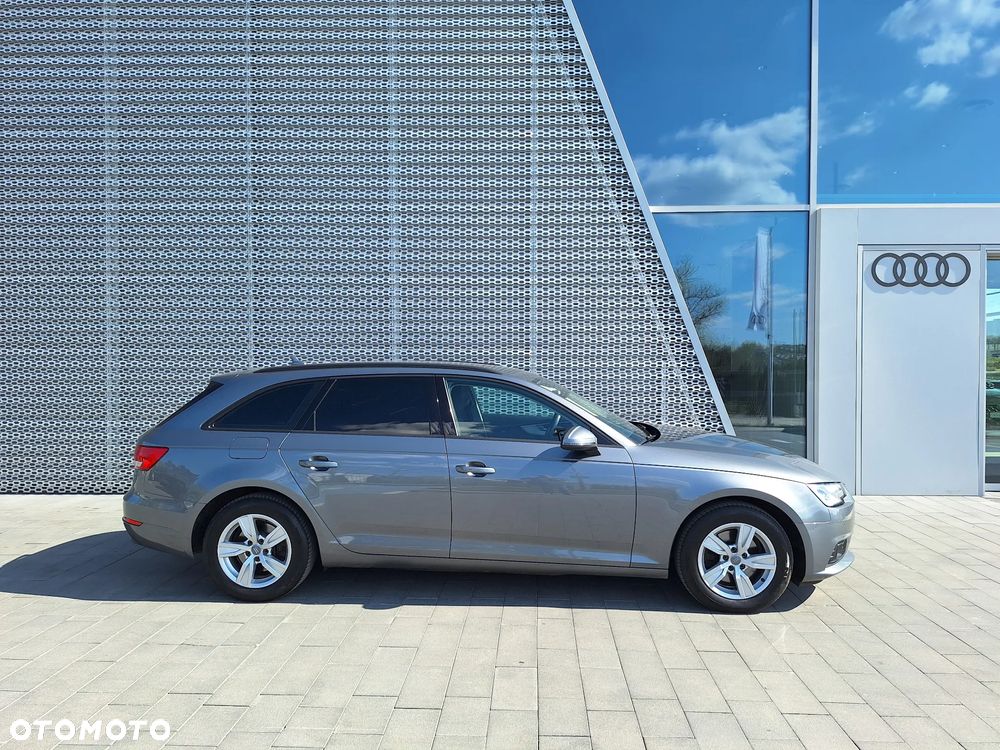 Audi A4 Avant 2.0 TDI S tronic - 13