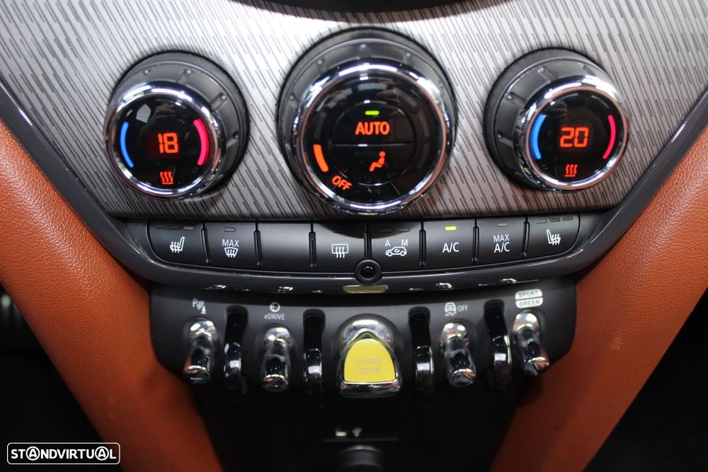 MINI Countryman Cooper SE All4 Aut. John Cooper Works - 30