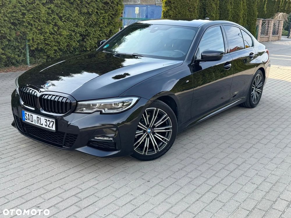BMW Seria 3 318d Edition M Sport Shadow - 9