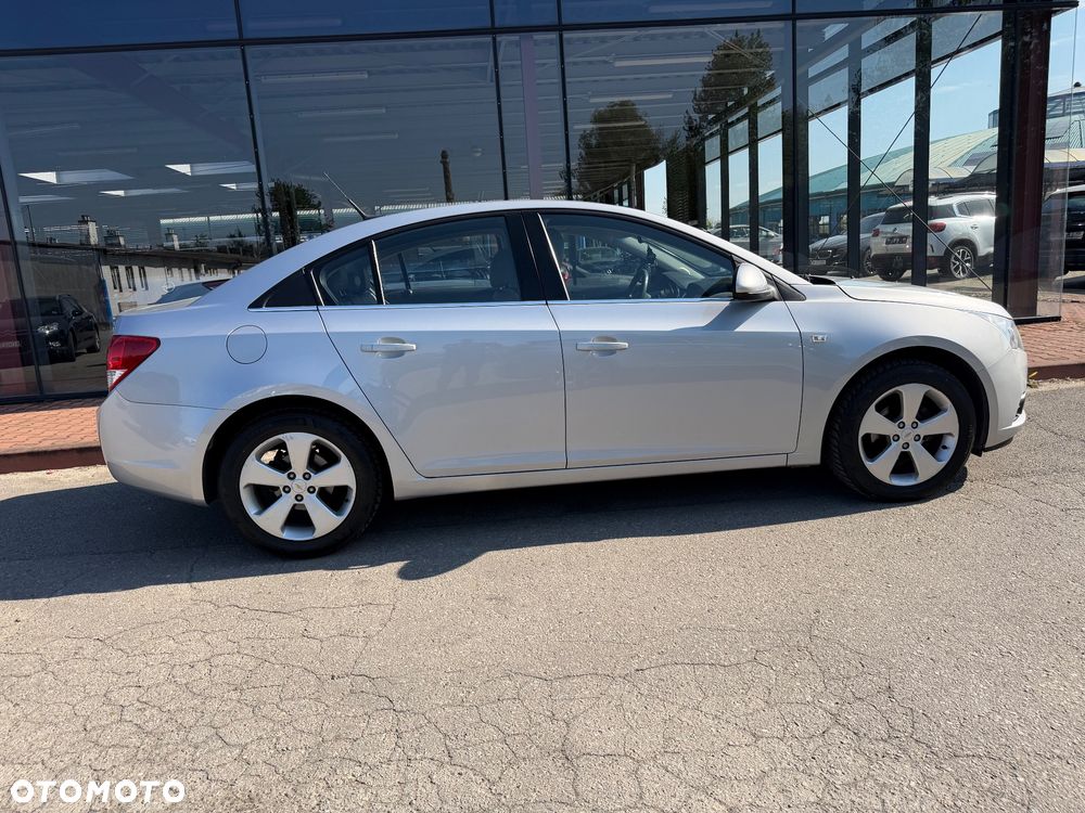 Chevrolet Cruze 1.8 LT+ - 7