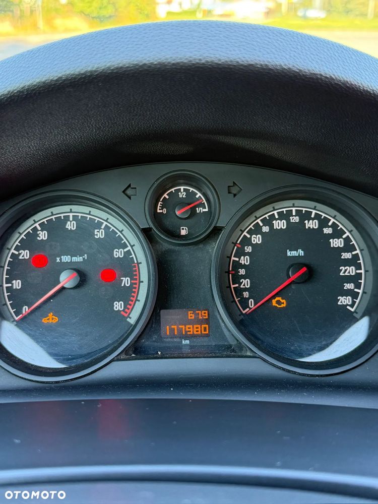 Opel Astra 1.6 Sport - 2