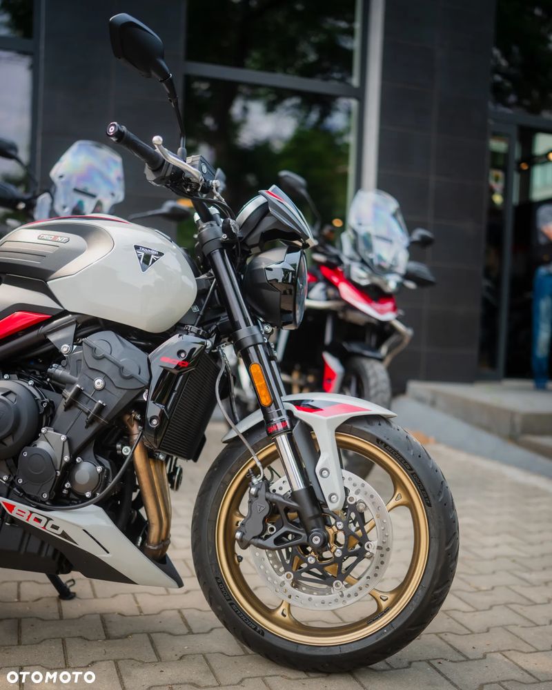 Triumph Trident - 6