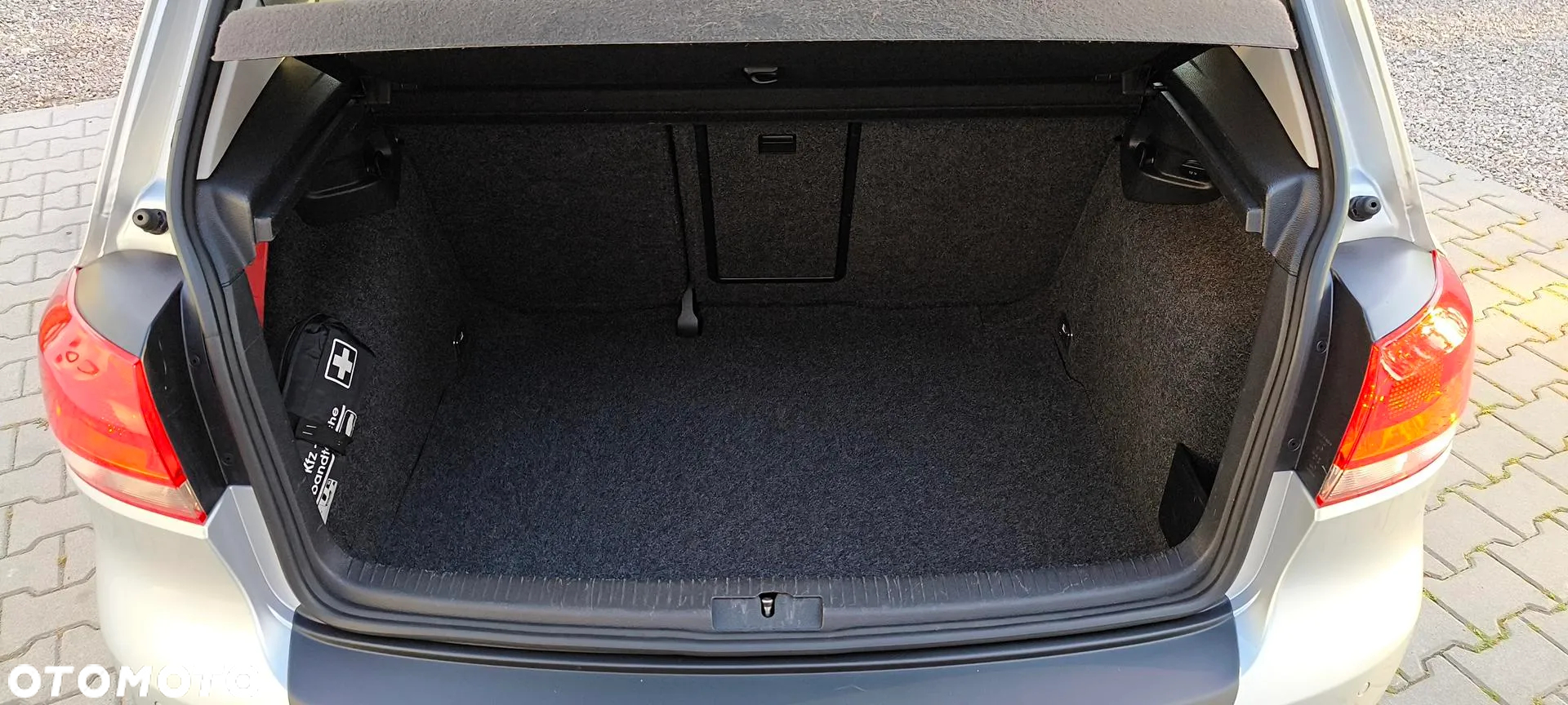Volkswagen Golf VI 1.6 Comfortline - 16